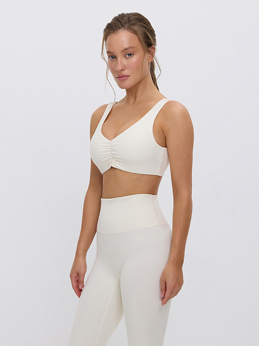 Топ спортивный MELA